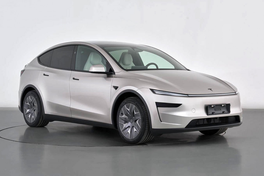 Produženi Tesla Model Y L sa šest sedišta homologovan