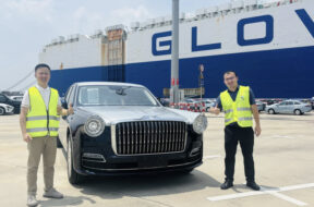 S8-un-client-emirati-paie-1-3-million-pour-une-limousine-chinoise-216354