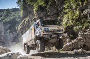 kamaz-43509_870.jpeg.740x555_q85_box-817041332487_crop_detail_upscale