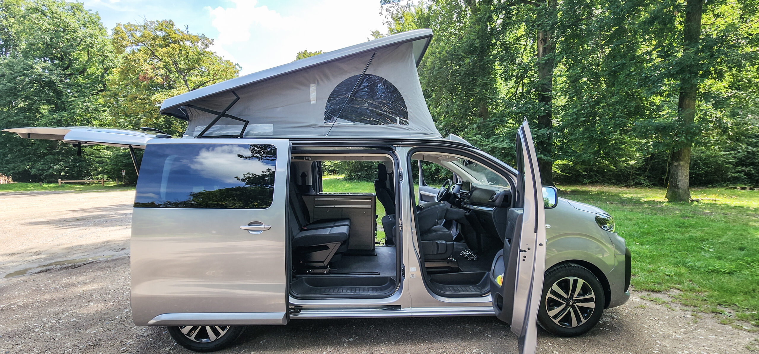 AR test: Citroen Holidays 2.0 BlueHDi 180 Max
