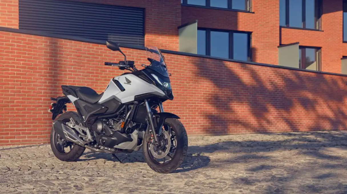 Kako Honda uključuje više recikliranih materijala u svoje motocikle?