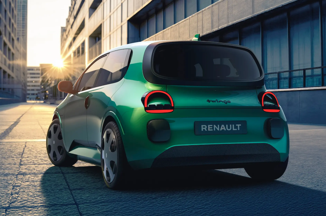 Nissanov Renault Twingo trebalo bi da se zove Wave