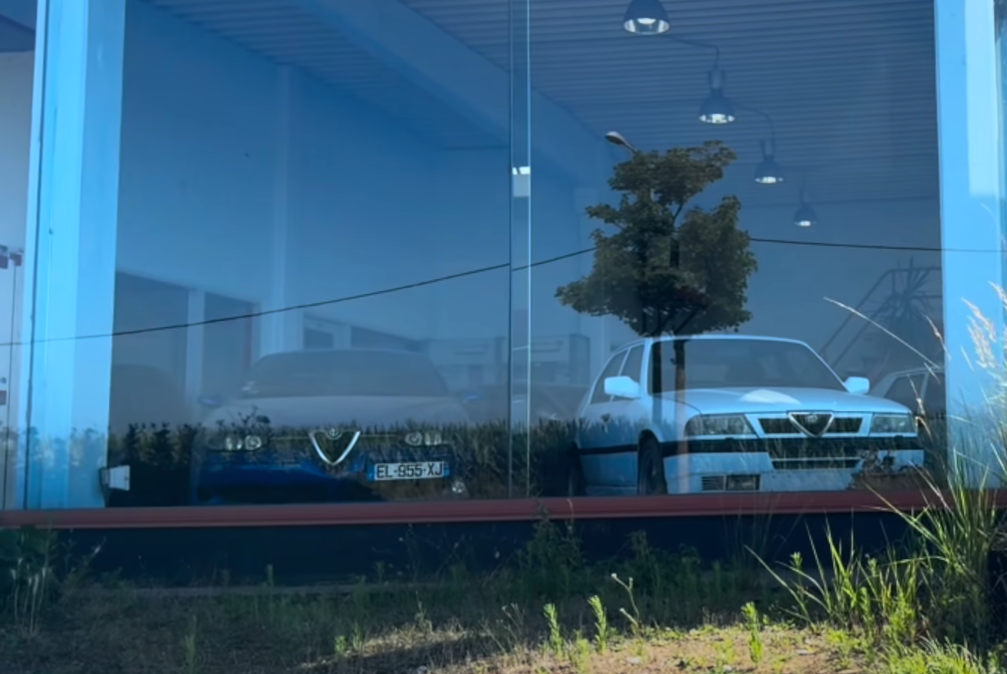 Tužna sudbina napuštenog servisa specijalizovanog za Alfa Romeo (VIDEO)