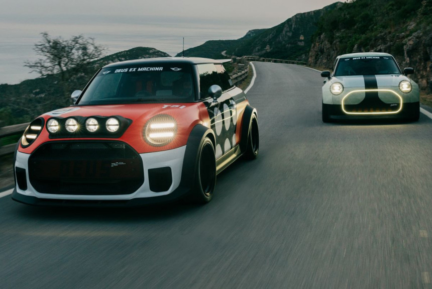 Pripremljena dva stilska automobila divizije Mini John Cooper Works