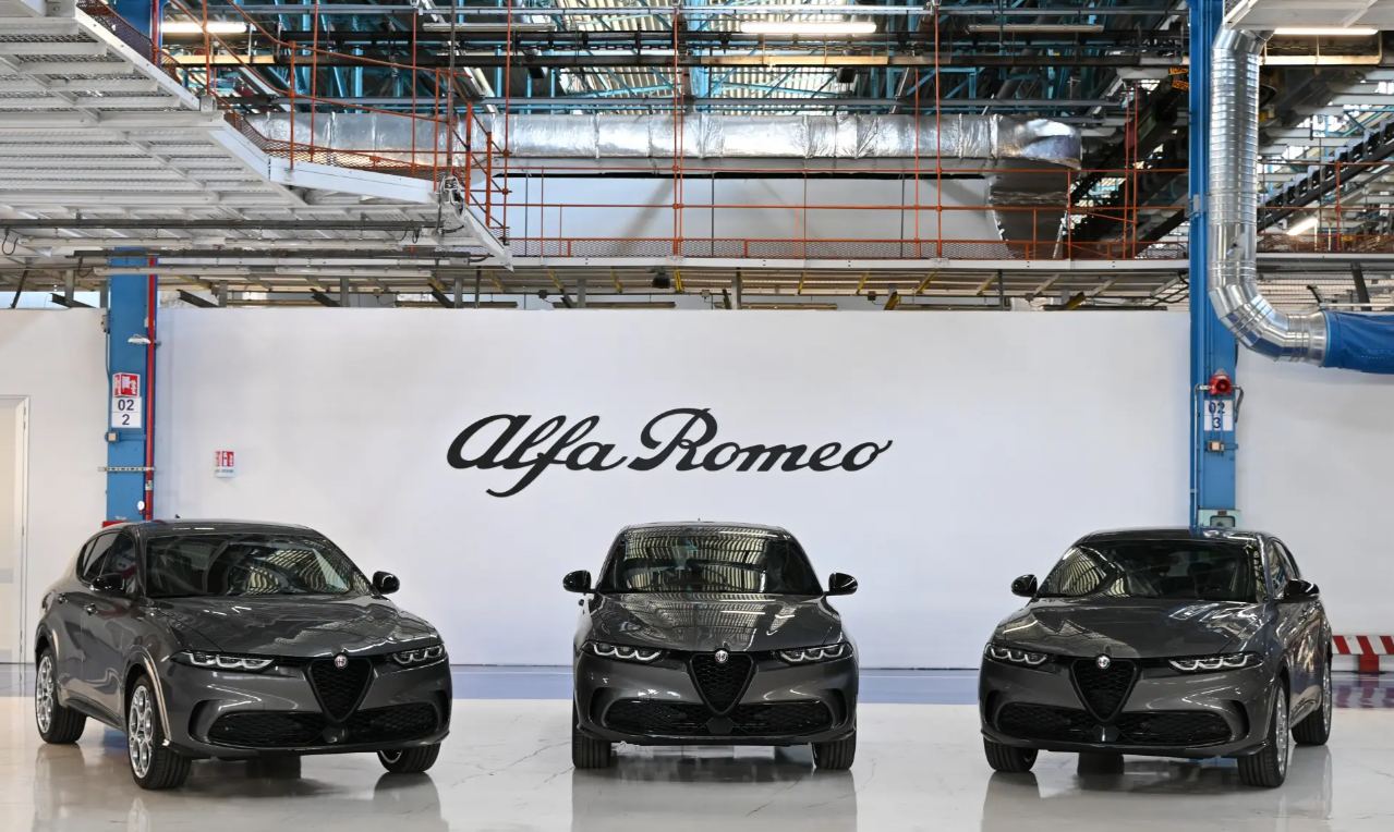 Stellantis obustavlja proizvodnju automobila u Italiji i Francuskoj zbog slabe tražnje