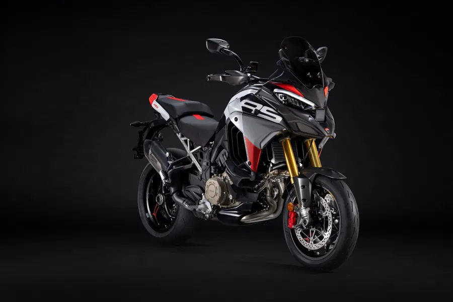 Ducati osvežio Multistradu V4 RS