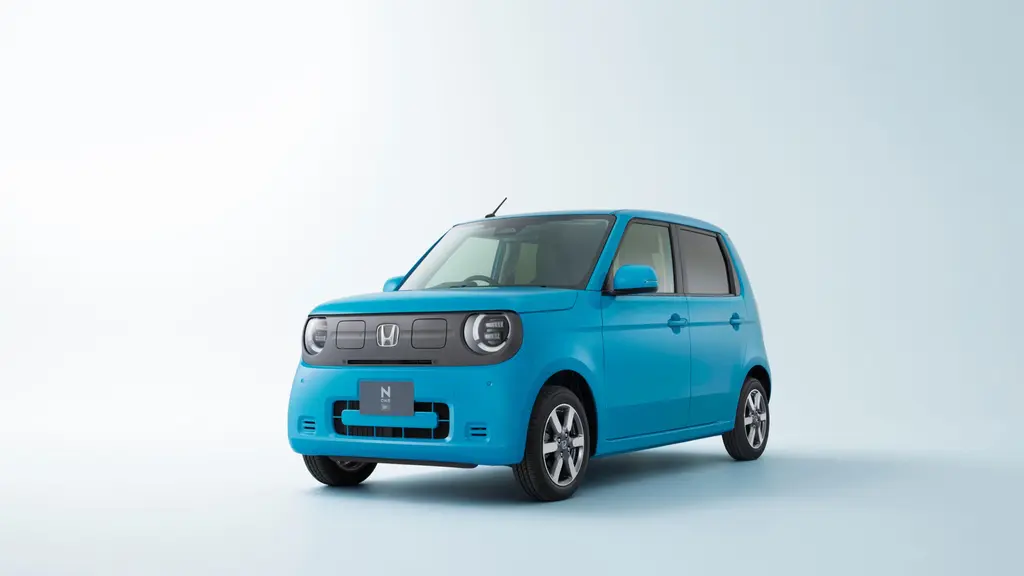Fon der Lejen priziva u Evropi automobilčiće nalik onim iz japanske kategorije kei