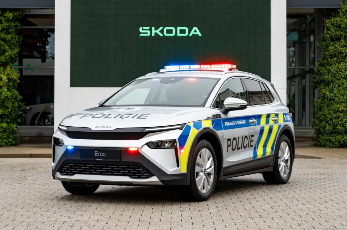 Češka policija preuzela prvu električnu Škodu