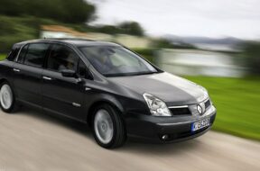 RENAULT VEL SATIS BLACK
