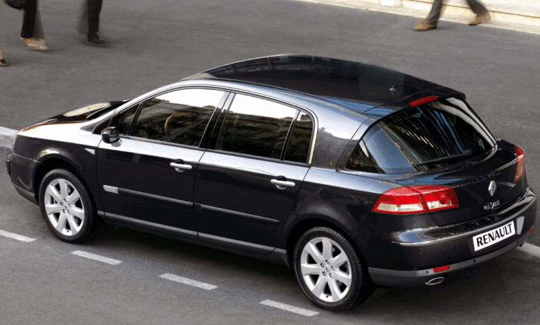 RENAULT VEL SATIS CRNI