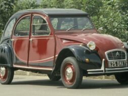 citroen-nuevo-ceo-futuro-2cv-electrico-asequible-2025110477-1760181644_1