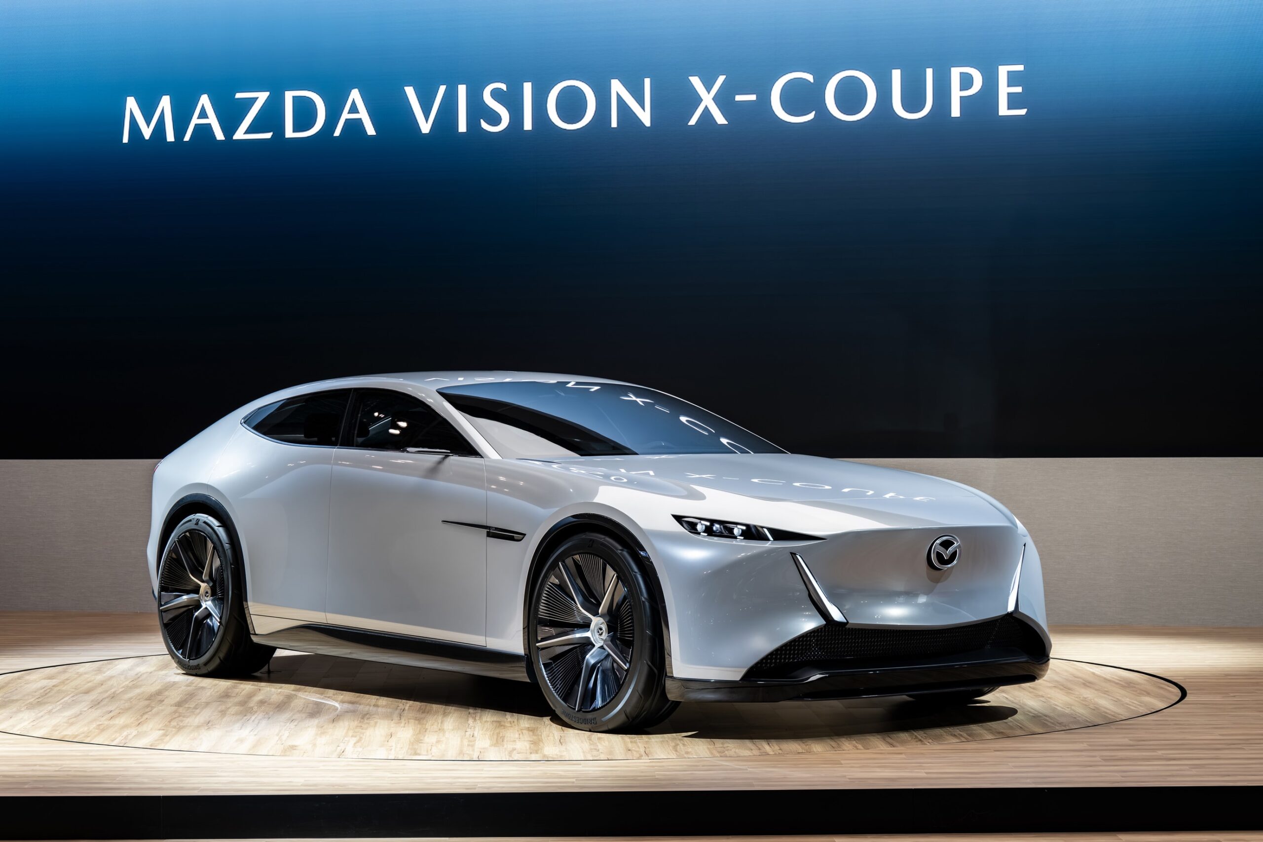 Mazda Vision X-Coupe dolazi s četvora vrata i s rotacionim motorom
