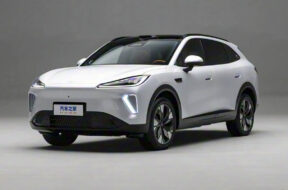 Article_178978_860_575