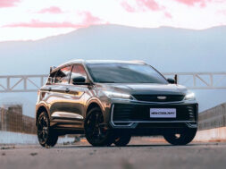 geely-coolray-cl-1