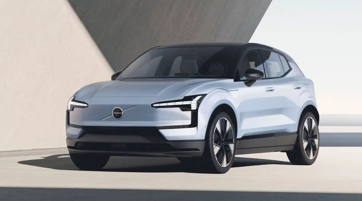 Volvo EX30 povučen sa tržišta u Velikoj Britaniji zbog rizika od pregrevanja baterije