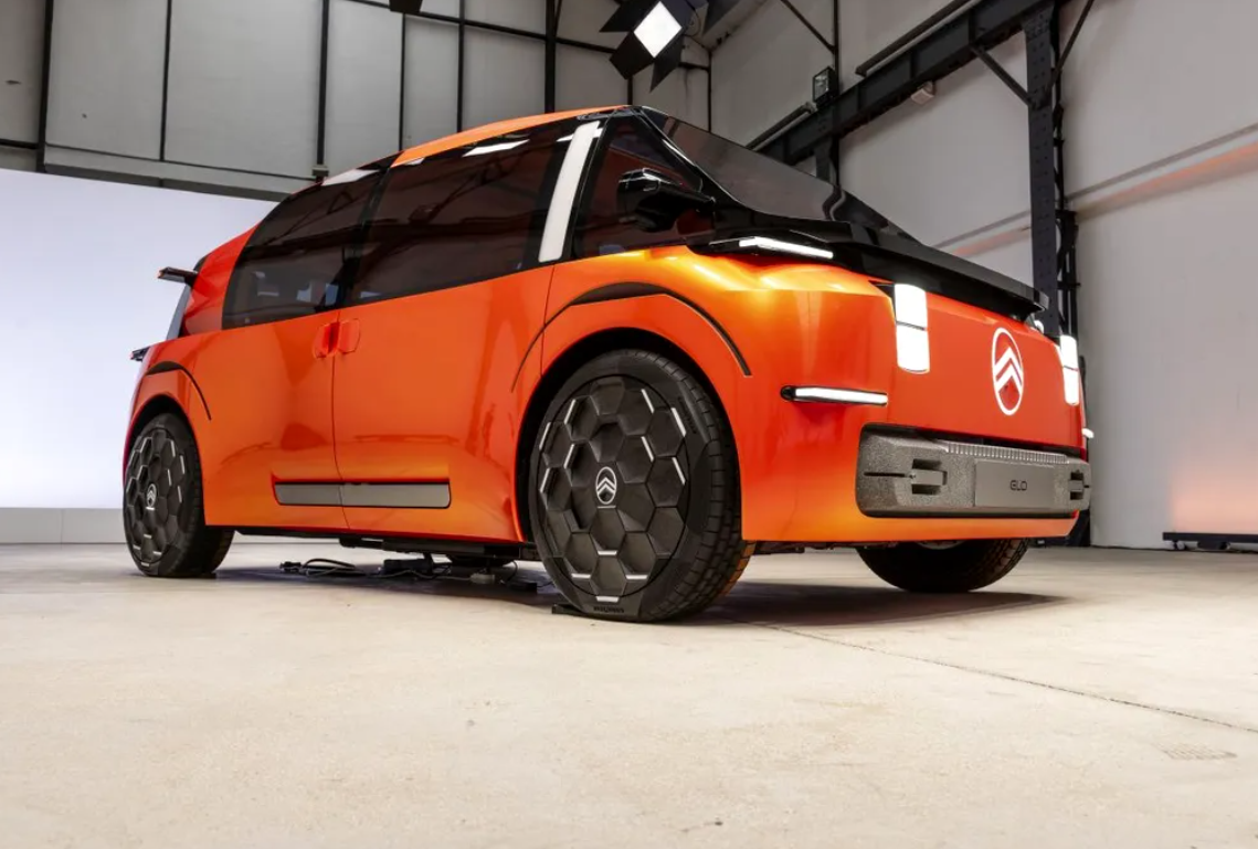 Citroën lansira novi konceptni monovolumen ELO