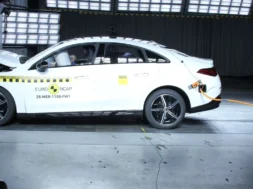 Mercedes-Benz-CLA-Euro-NCAP-2025-3