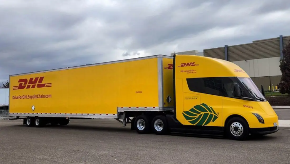 DHL preuzeo svoj prvi Tesla Semi: Prosečna potrošnja 1 kWh/km struje