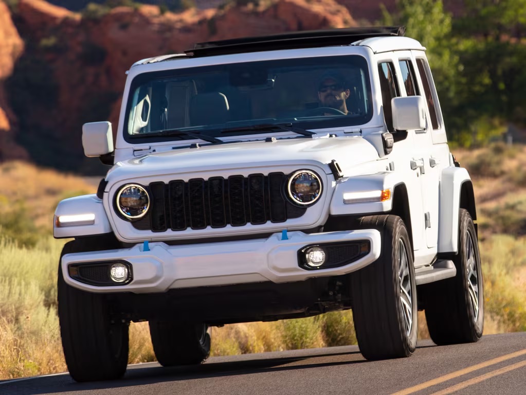 Stellantis u Americi eliminisao sve plag-in hibride