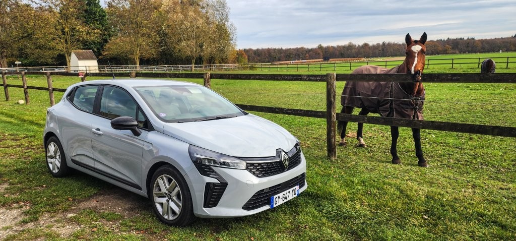 Najbolje prodavani automobili u Francuskoj (2025)
