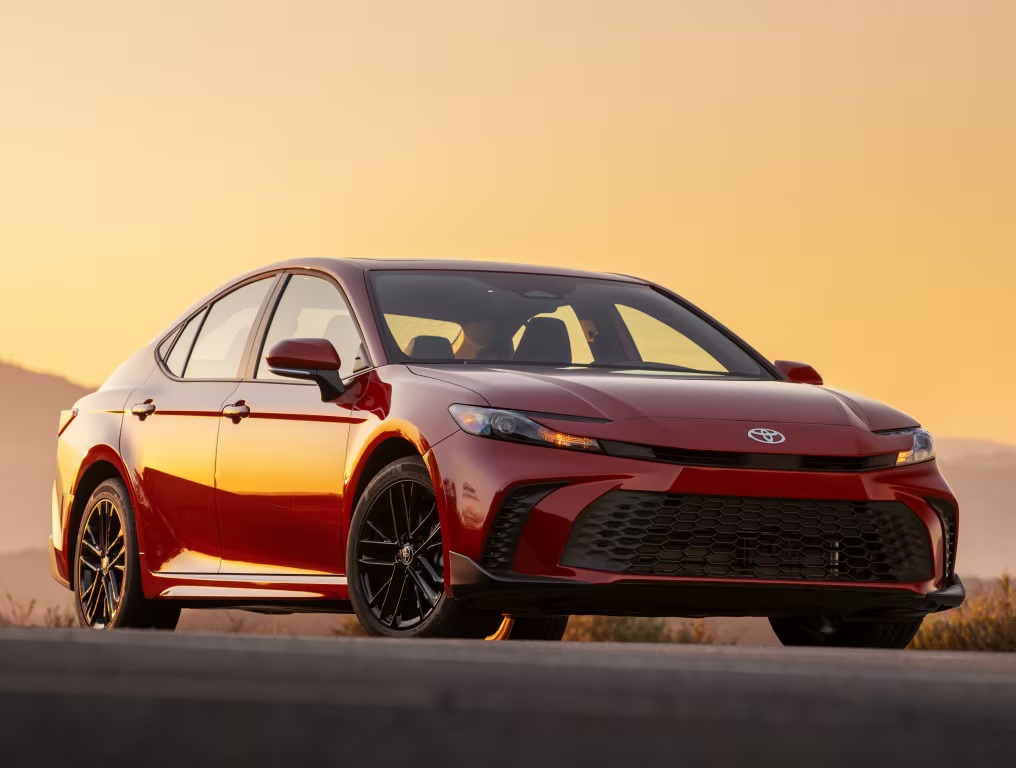 Toyota Corolla i Camry u Americi nastavljaju da prkose „pravilima“