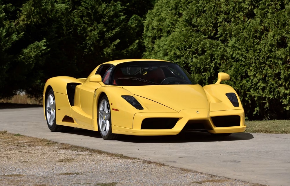 AR pijaca klasika: Čak 16,5 miliona dolara za Ferrari Enzo sa najmanjom kilometražom