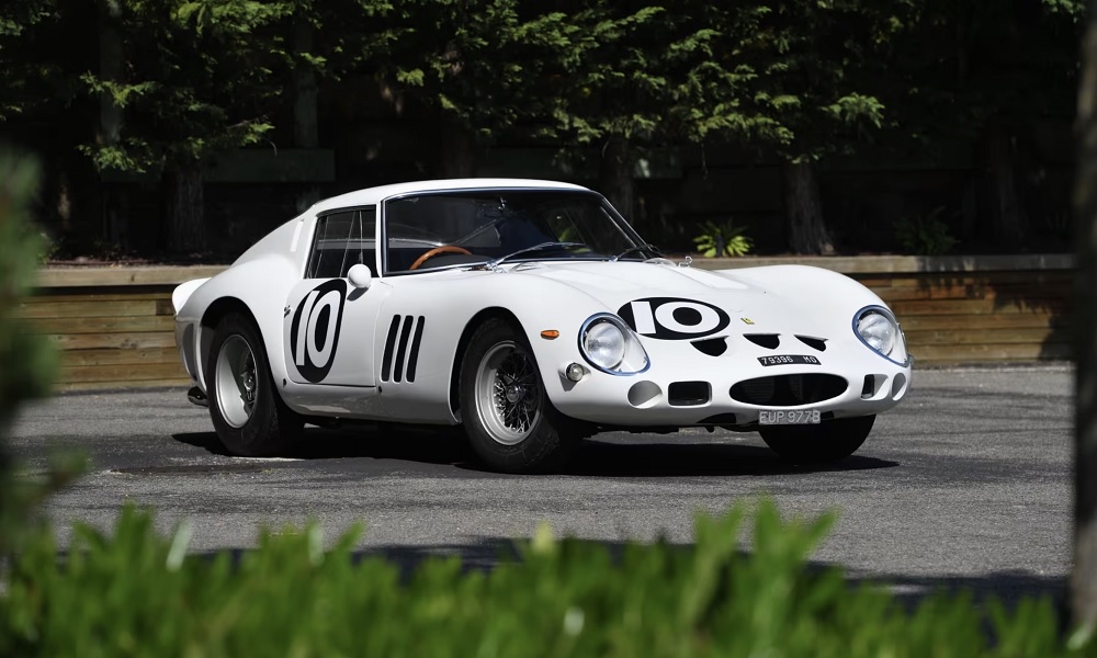 AR pijaca klasika: Jedini Ferrari 250 GTO u beloj boji promenio vlasnika za 38,5 miliona dolara