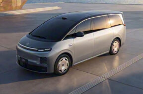 Article_179075_860_575