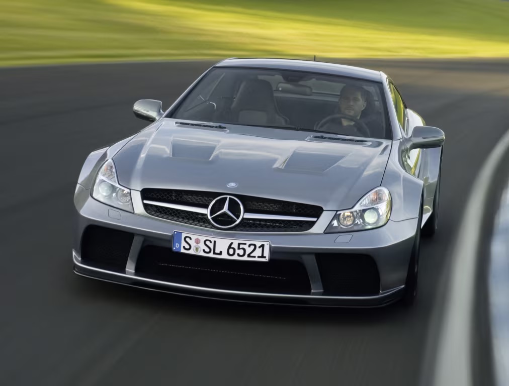 Mercedes bi da vrati „Crnu seriju“