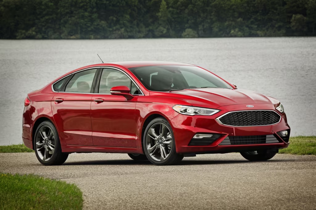 Ford najavio povratak limuzine na američko tržište