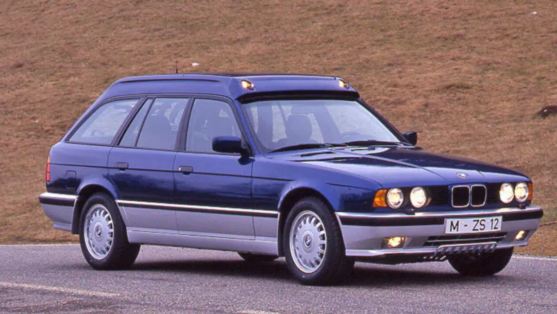 Zanimljivost dana: Kako je BMW stvorio premijum klasu povišenih karavana?!