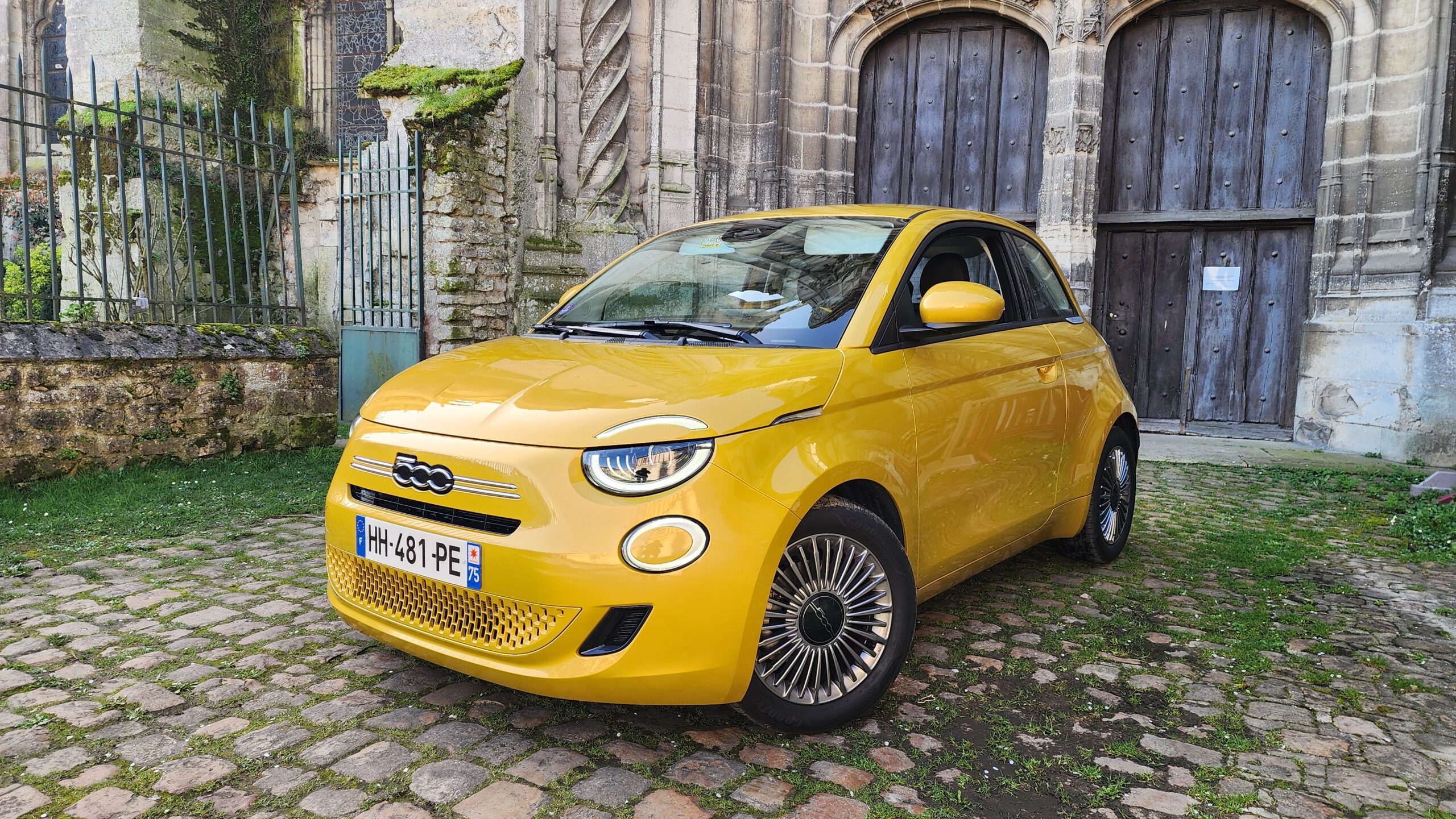 AR test: Fiat 500 Hybrid 2026 Torino
