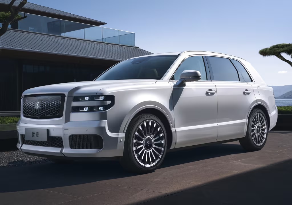 Toyotin Rolls-Royce sada ima zasebne izložbeno-prodajne salone