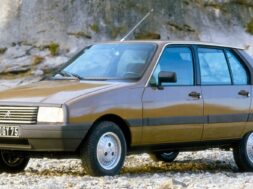 S8-comment-le-createur-de-la-peugeot-205-a-sauve-la-citroen-visa-220691
