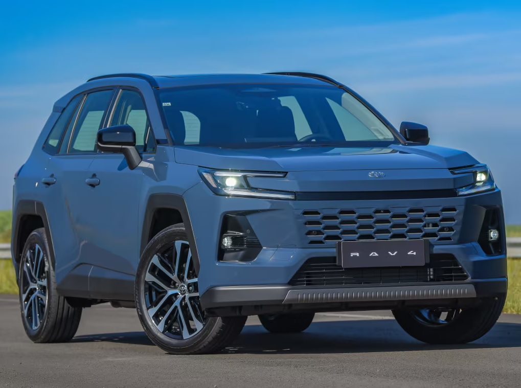 Toyota sprema pikap na bazi RAV4-a