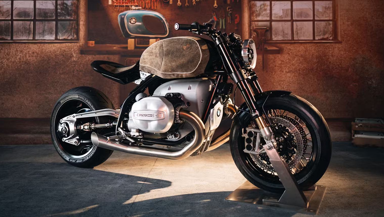 Šest gotovo serijskih primeraka BMW-a R20 na testiranju