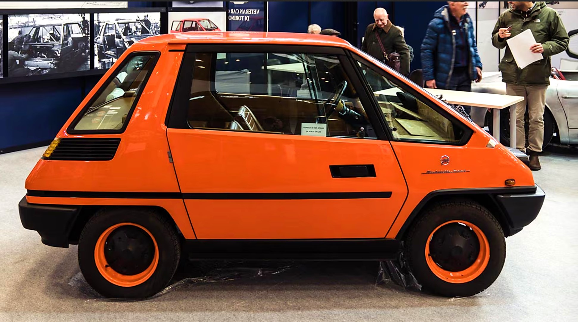 Mikeloti i njegov minivan Fiat 126