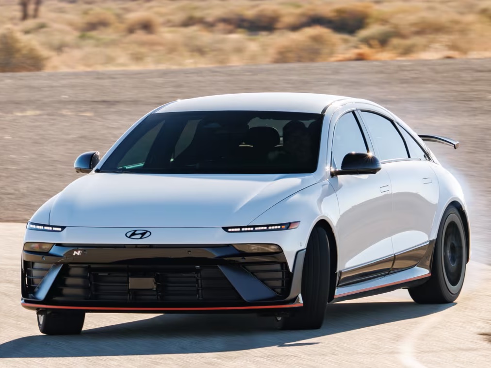 Porsche pohvalio Hyundaijev lažni manuelni menjač na baterijskim automobilima