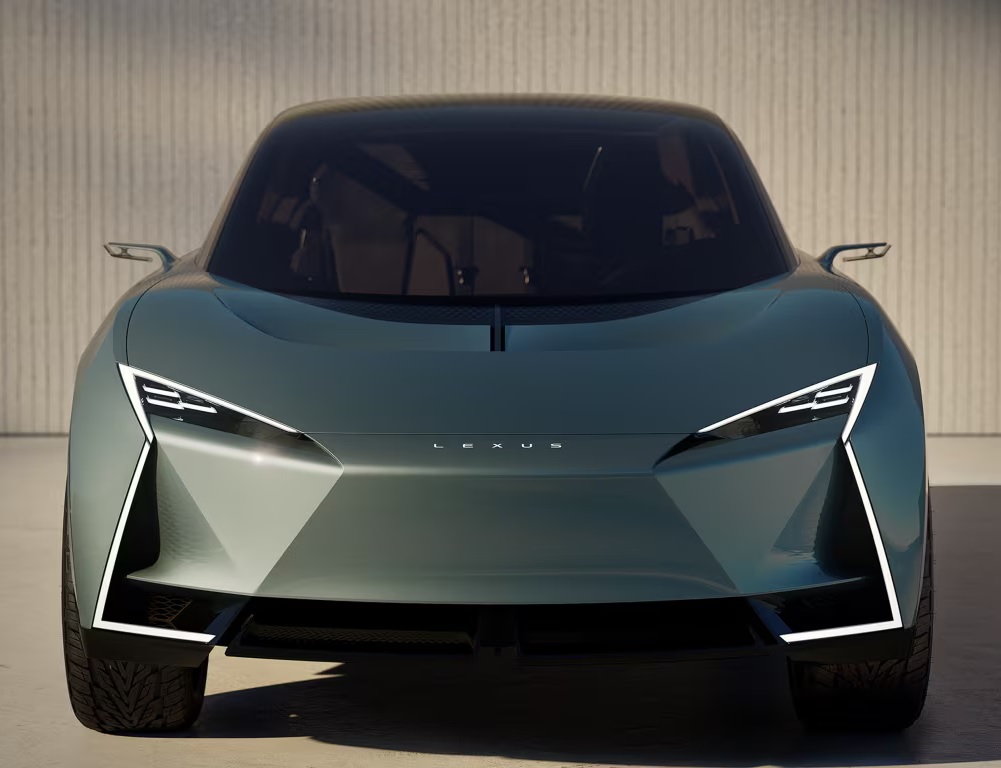 Lexus odobrio novi LS u krosoverskom izdanju