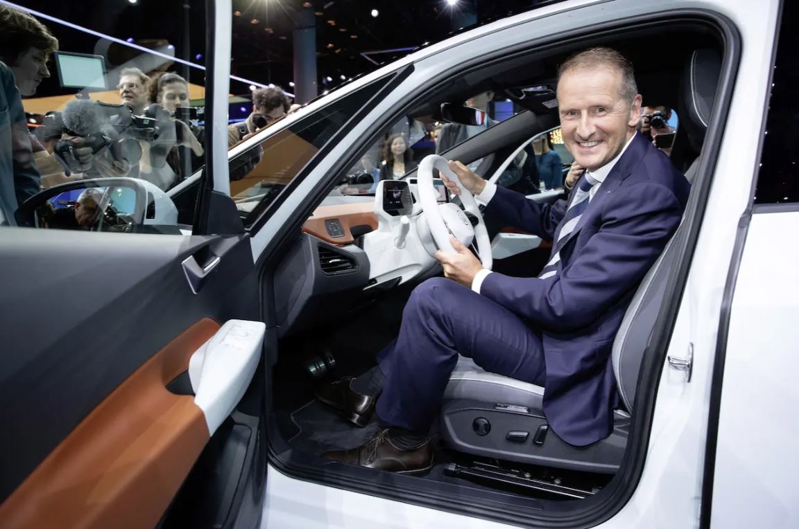 Bivši šef Volkswagena Dis želi da lansira električni traktor