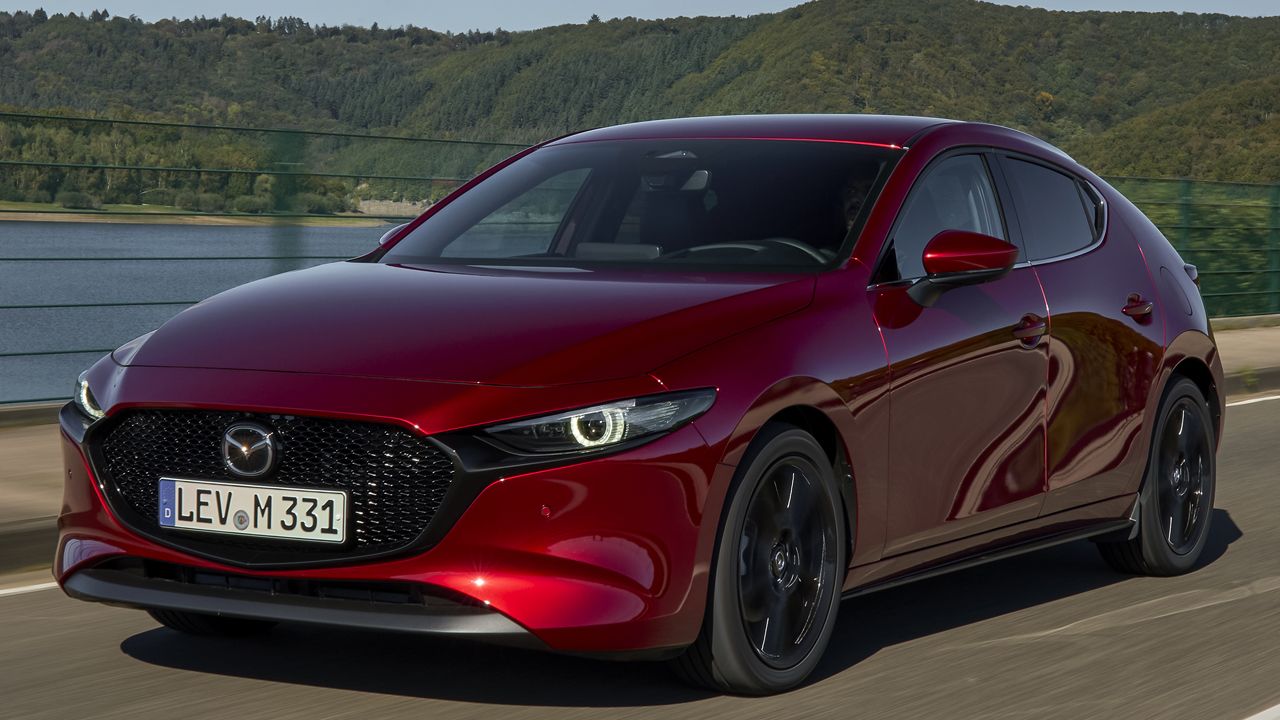 Mazda 3 obnovljena iznutra