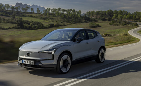 volvo-ex30-55