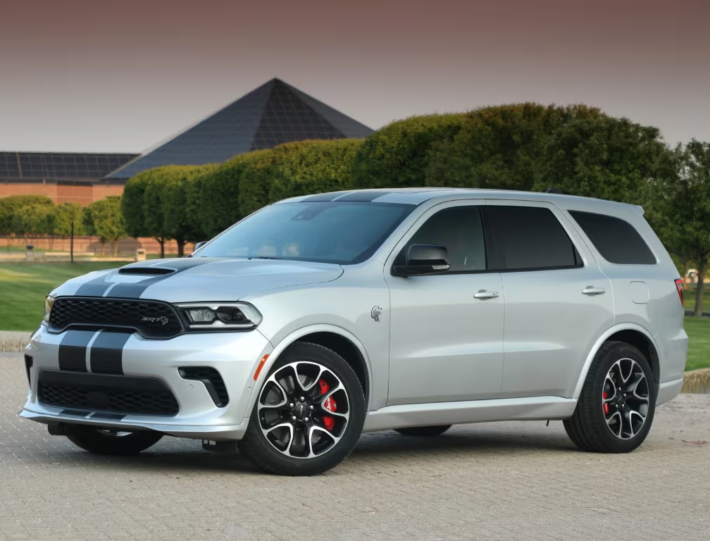 Dodge Durango, i posle šesnaest godina, odbija da umre