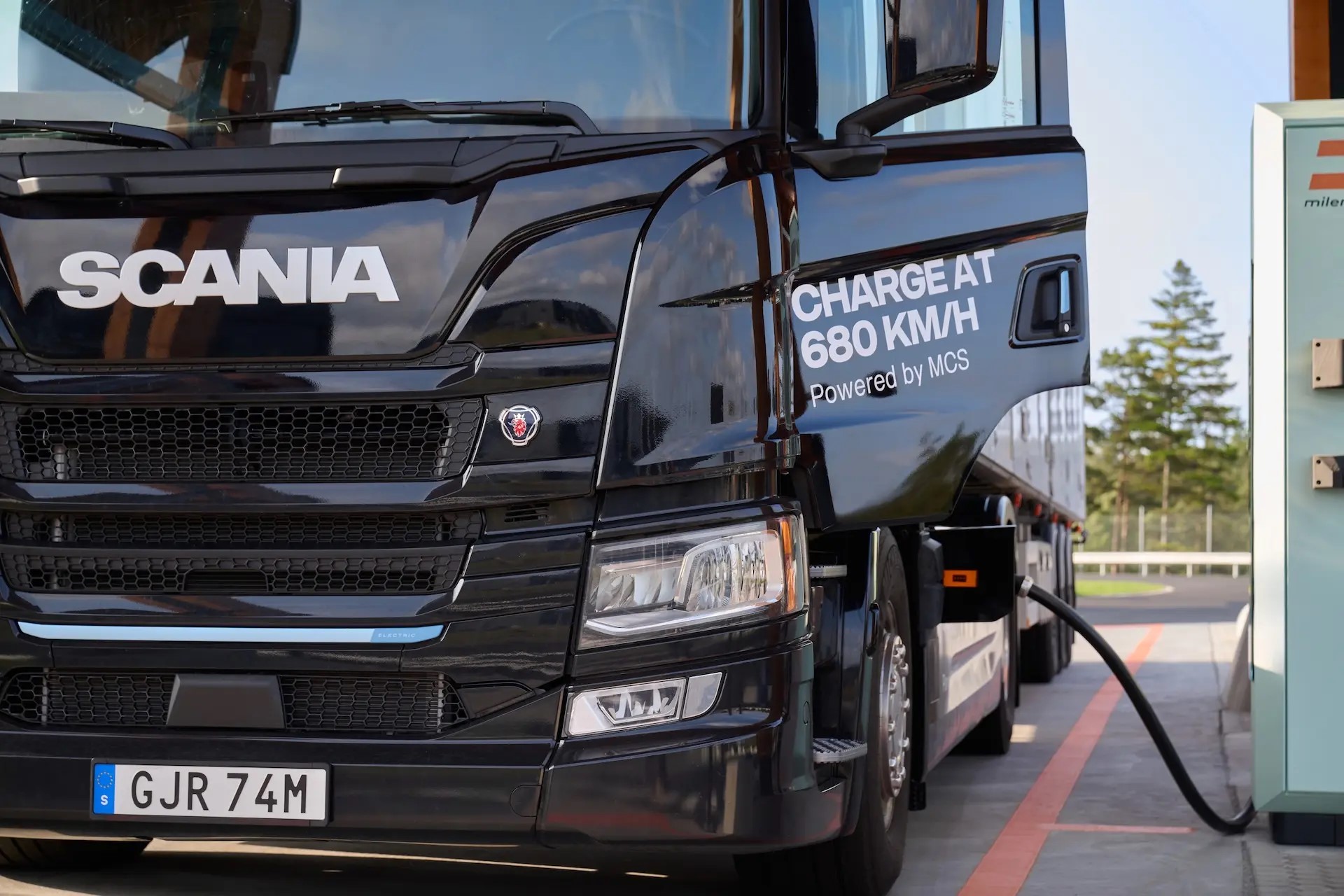 Scania predstavila brzo dvosmerno punjenje za električne kamione
